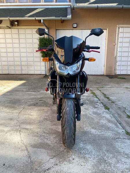 Kawasaki Z750