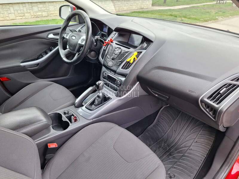 Ford Focus 1,6 d,NAVG,PREELEP