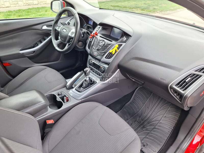 Ford Focus 1,6 d,NAVG,PREELEP