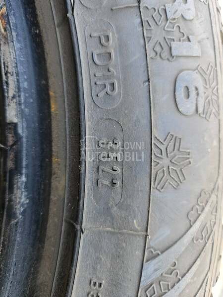 Dunlop 205/55 R16 Zimska