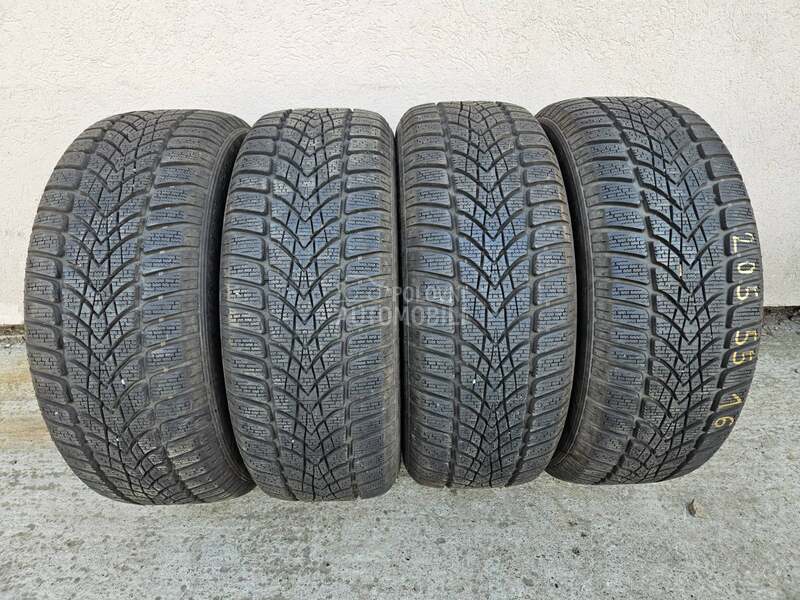 Dunlop 205/55 R16 Zimska