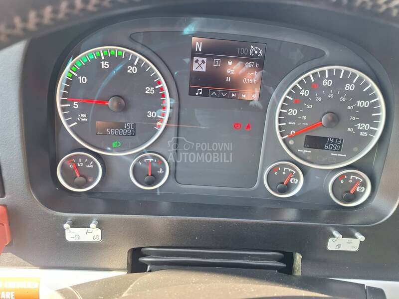 MAN Lions Coach R010