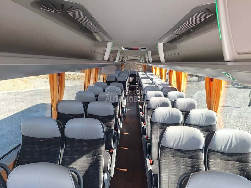 MAN Lions Coach R010