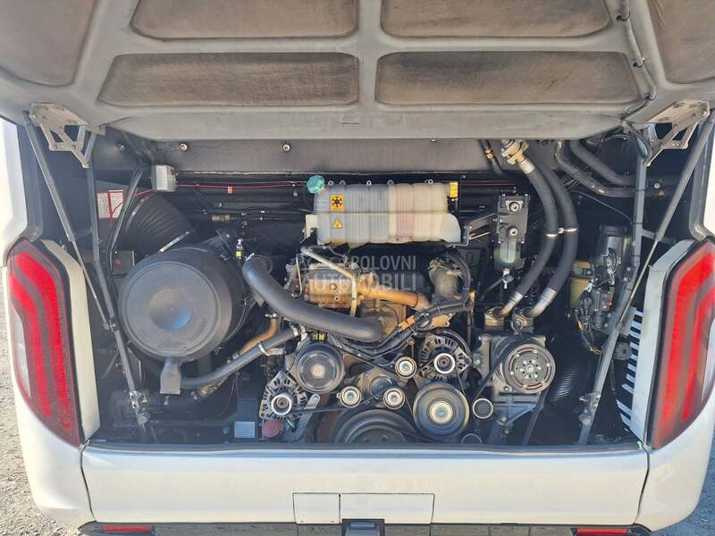 MAN Lions Coach R010