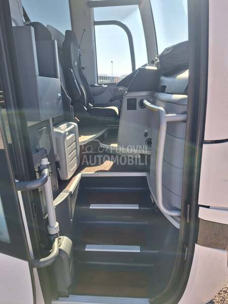 MAN Lions Coach R010