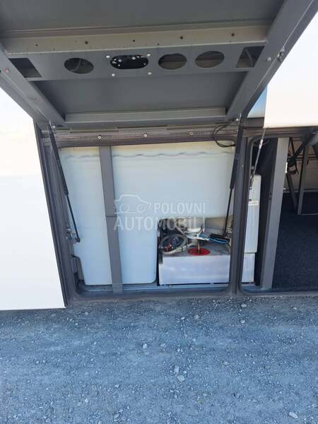 MAN Lions Coach R010