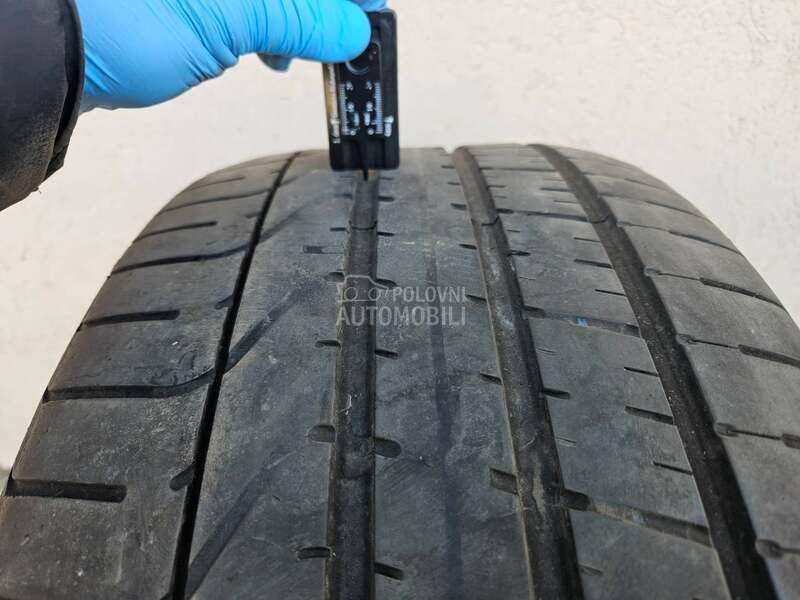 Pirelli 275/40 R19 Letnja