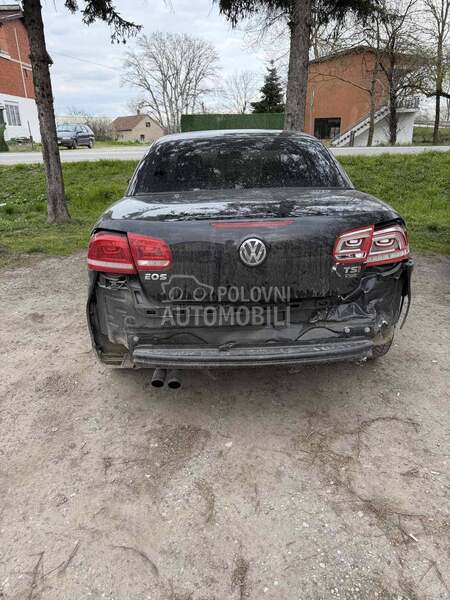 Volkswagen EOS 
