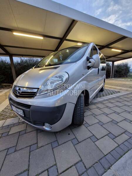Opel Vivaro 