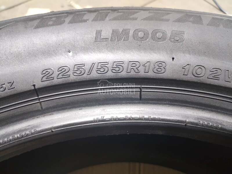Bridgestone 225/55 R18 Zimska