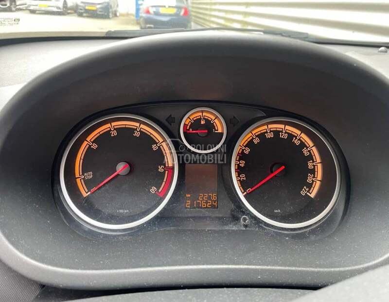 Opel Corsa D 1.3d nawi holand