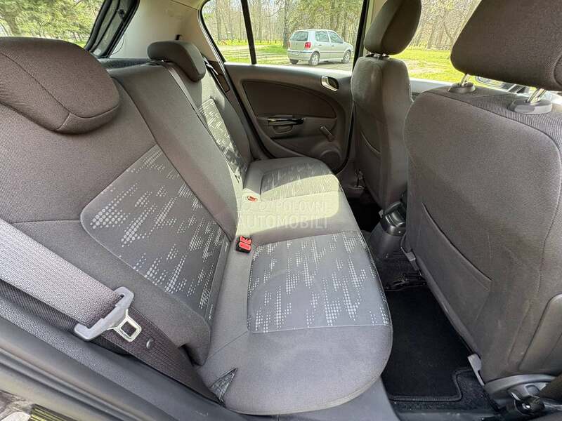 Opel Corsa D 1.3d nawi holand