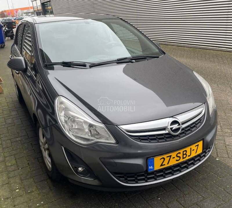 Opel Corsa D 1.3d nawi holand