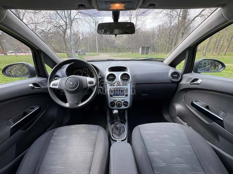 Opel Corsa D 1.3d nawi holand