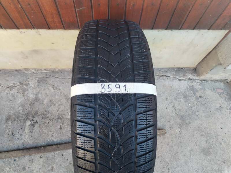 Goodyear 225/65 R17 Zimska