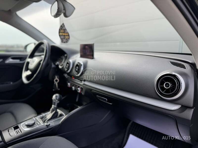 Audi A3 1.4 B / NAV / DSG