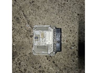 Ecu Kompjuter motora za Volkswagen Golf 5 od 2003. do 2008. god.