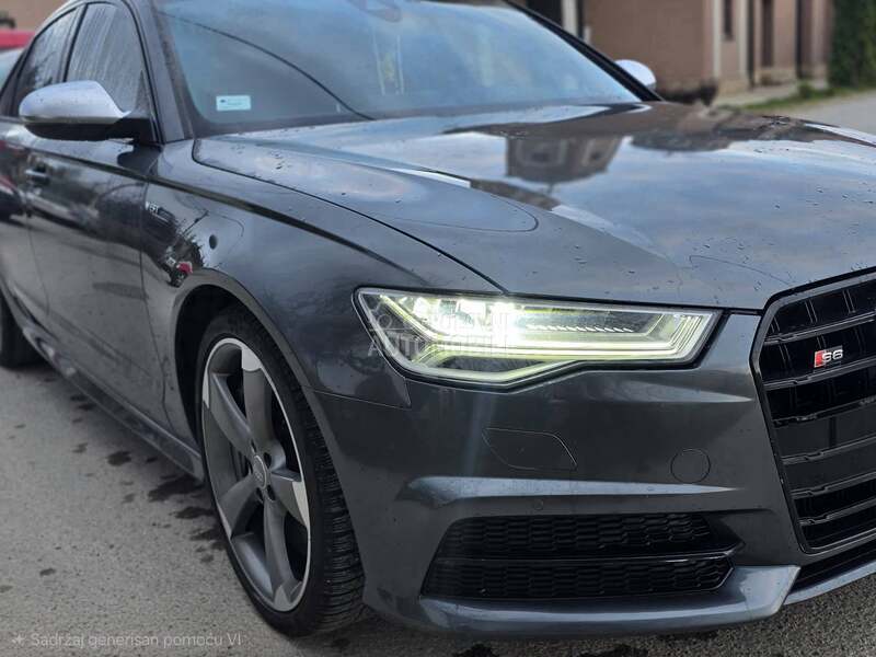 Audi S6 