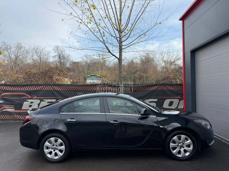 Opel Insignia 1.6 cdti auto.matic