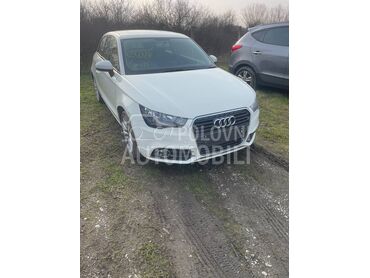 Audi A1 2013. god. -  kompletan auto u delovima