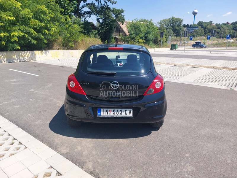Opel Corsa E 1.2