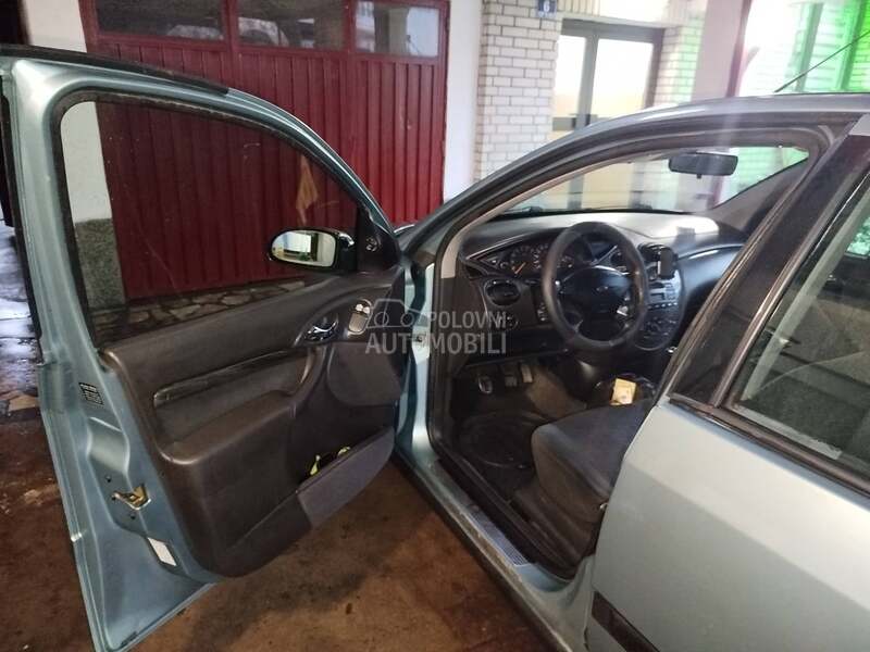 Ford Focus 
