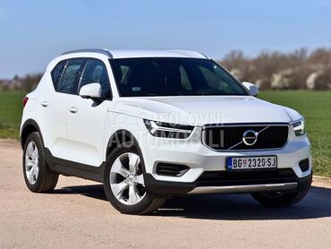 Volvo XC40 T3 AT8 MOMENTUM PRO