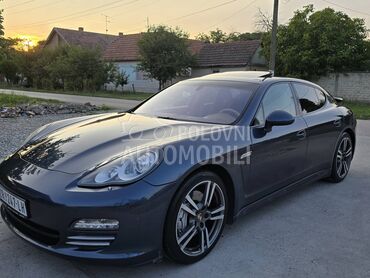 Porsche Panamera 4S PDK
