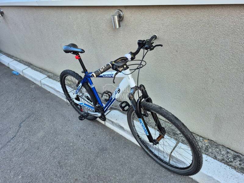 Scott voltage yz3 L
