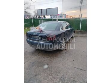 Audi A4 1.9TDI 2004. god. -  kompletan auto u delovima