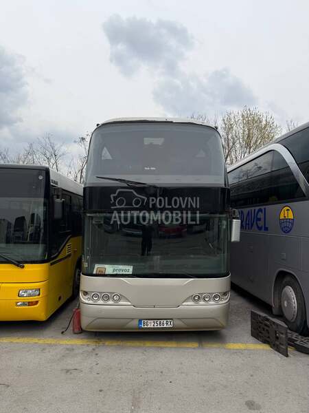 Neoplan Skyliner