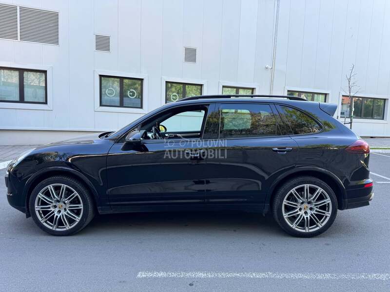 Porsche Cayenne PLATINUM EDICION