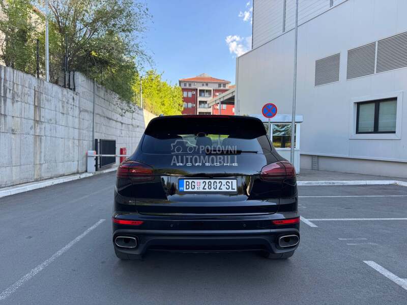 Porsche Cayenne PLATINUM EDICION