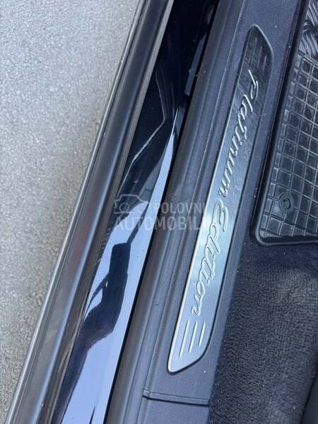 Porsche Cayenne PLATINUM EDICION