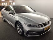 Volkswagen Passat B8 2.0 TDI R-LINE DSG