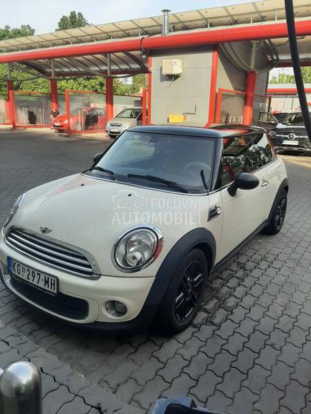 MINI One 