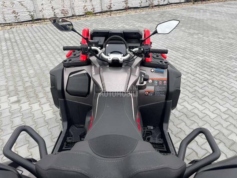 CFMOTO CFORCE 1000 MUD