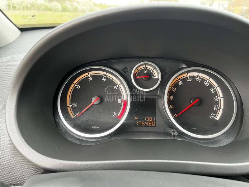 Opel Corsa D 