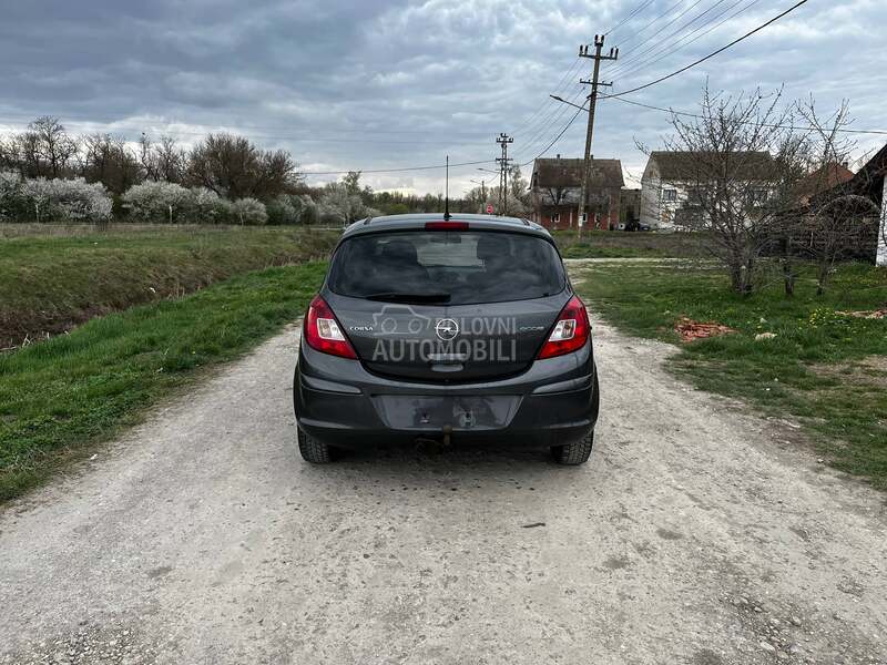 Opel Corsa D 