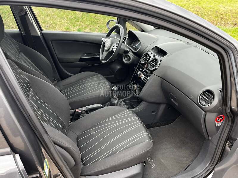 Opel Corsa D 