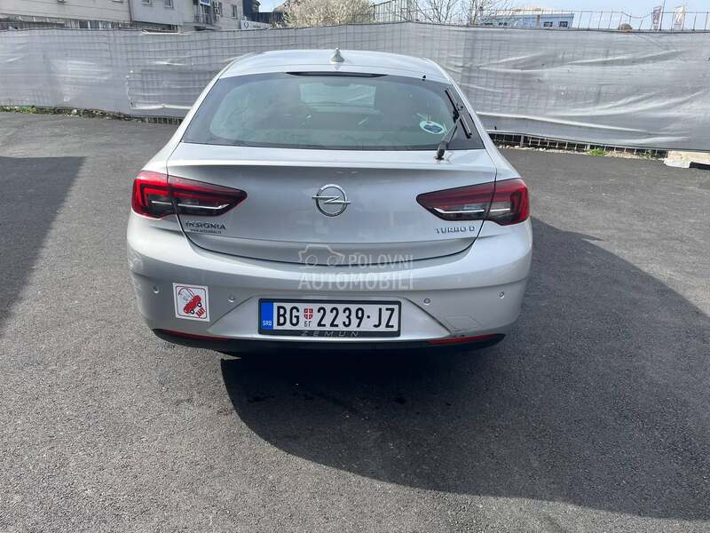 Opel Insignia 