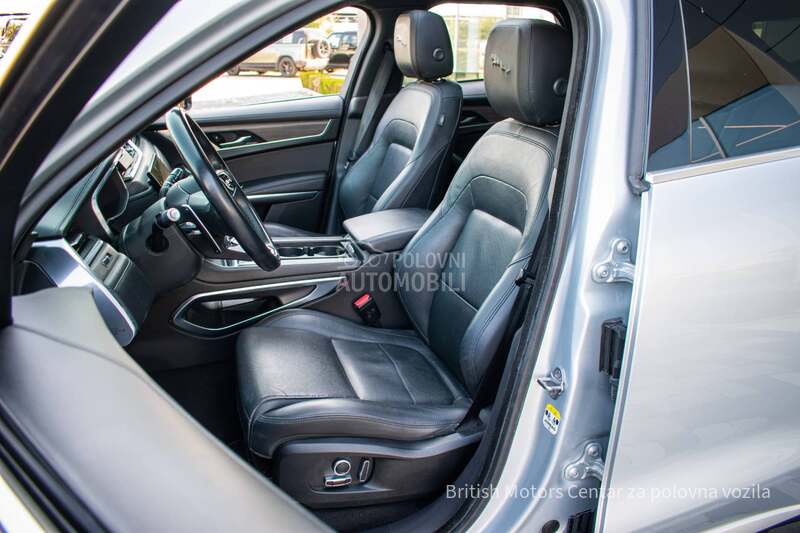 Jaguar F pace S  D200  AWD