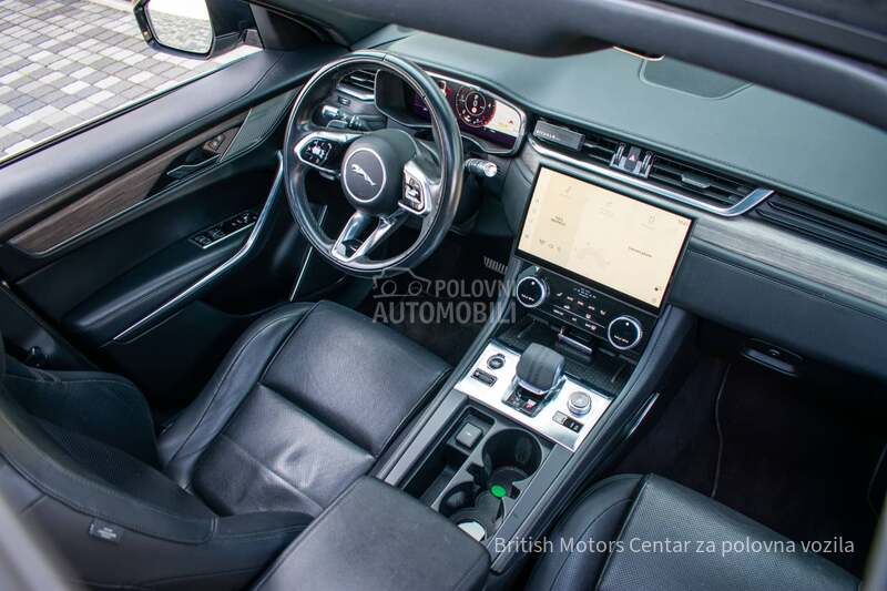 Jaguar F pace S  D200  AWD