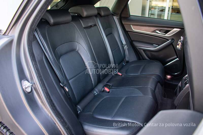Jaguar F pace S  D200  AWD