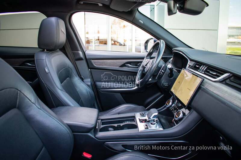 Jaguar F pace S  D200  AWD