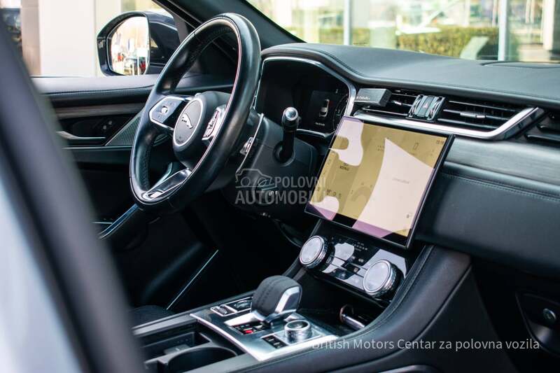 Jaguar F pace S  D200  AWD