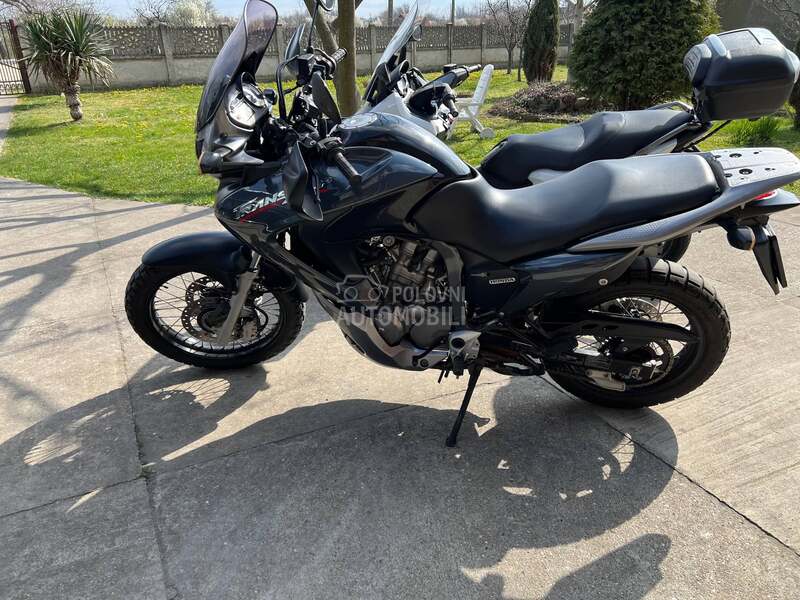 Honda Transalp XL700V ABS