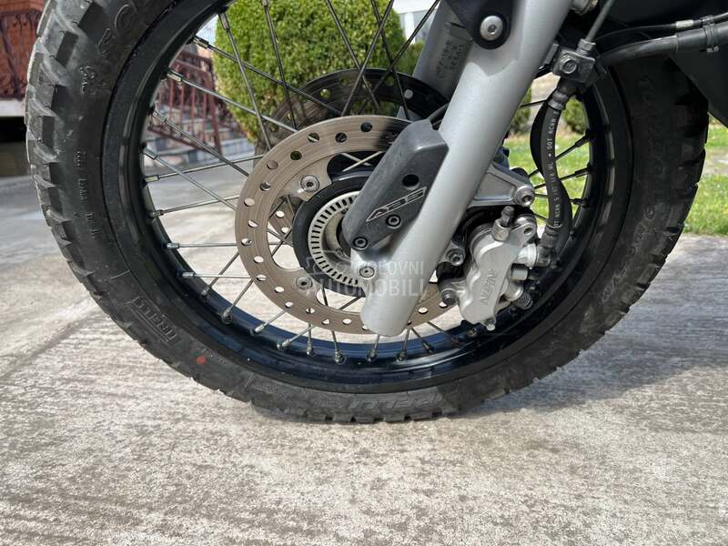 Honda Transalp XL700V ABS