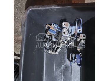 Graničniak vrata za Volkswagen Golf 5 od 2003. do 2008. god.