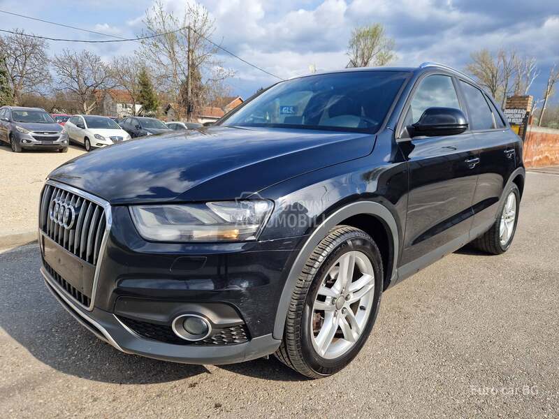 Audi Q3 E X C L U S I V E